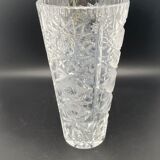 Vase en verre transparent ciselé