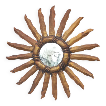 Miroir soleil en bois et stuc doré, années 50