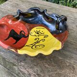 Ceramic cup signed Buxó vintage freeform