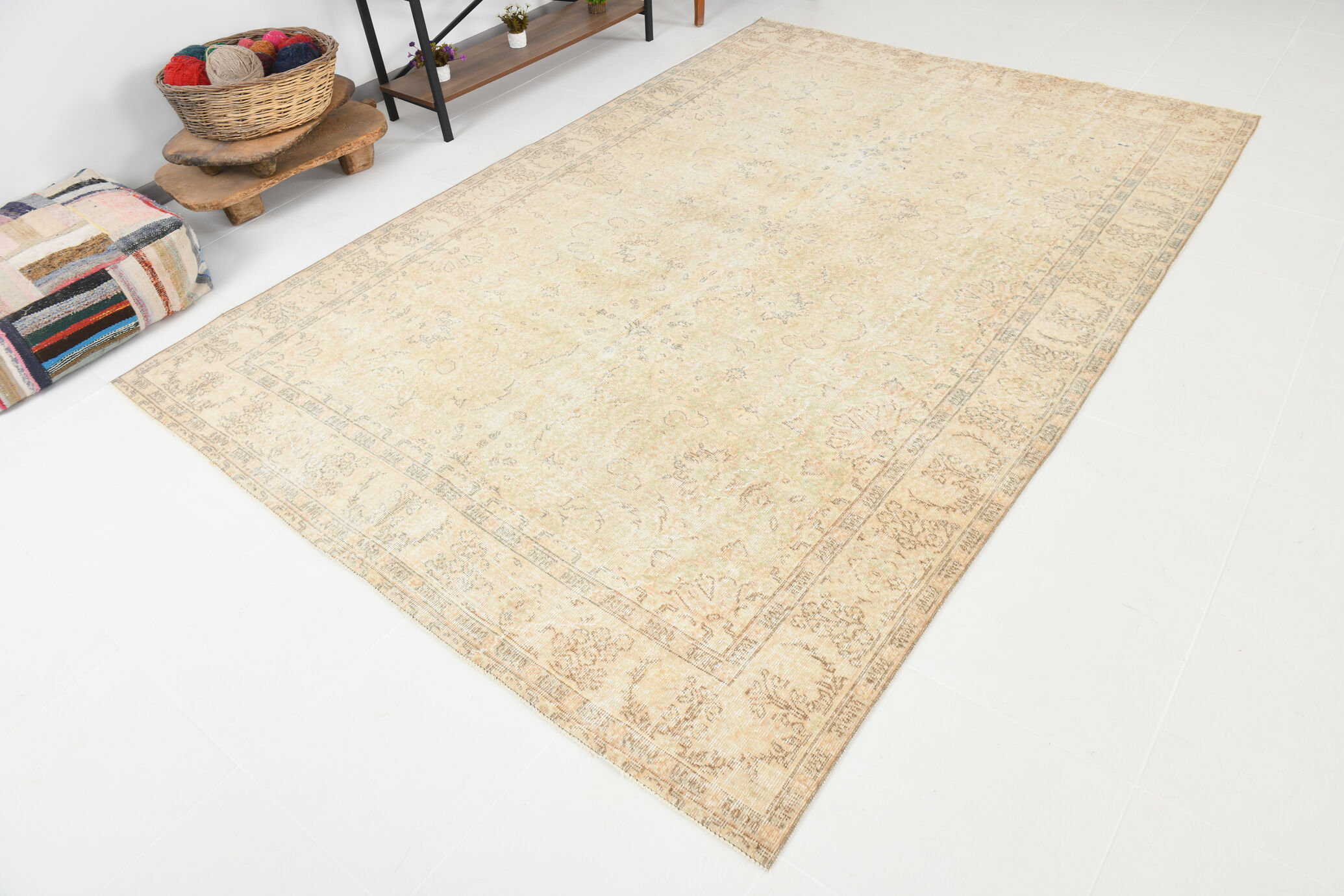 Classıc Handmade Turkish Rug