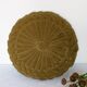 Coussin rond plissé en velours vert kaki