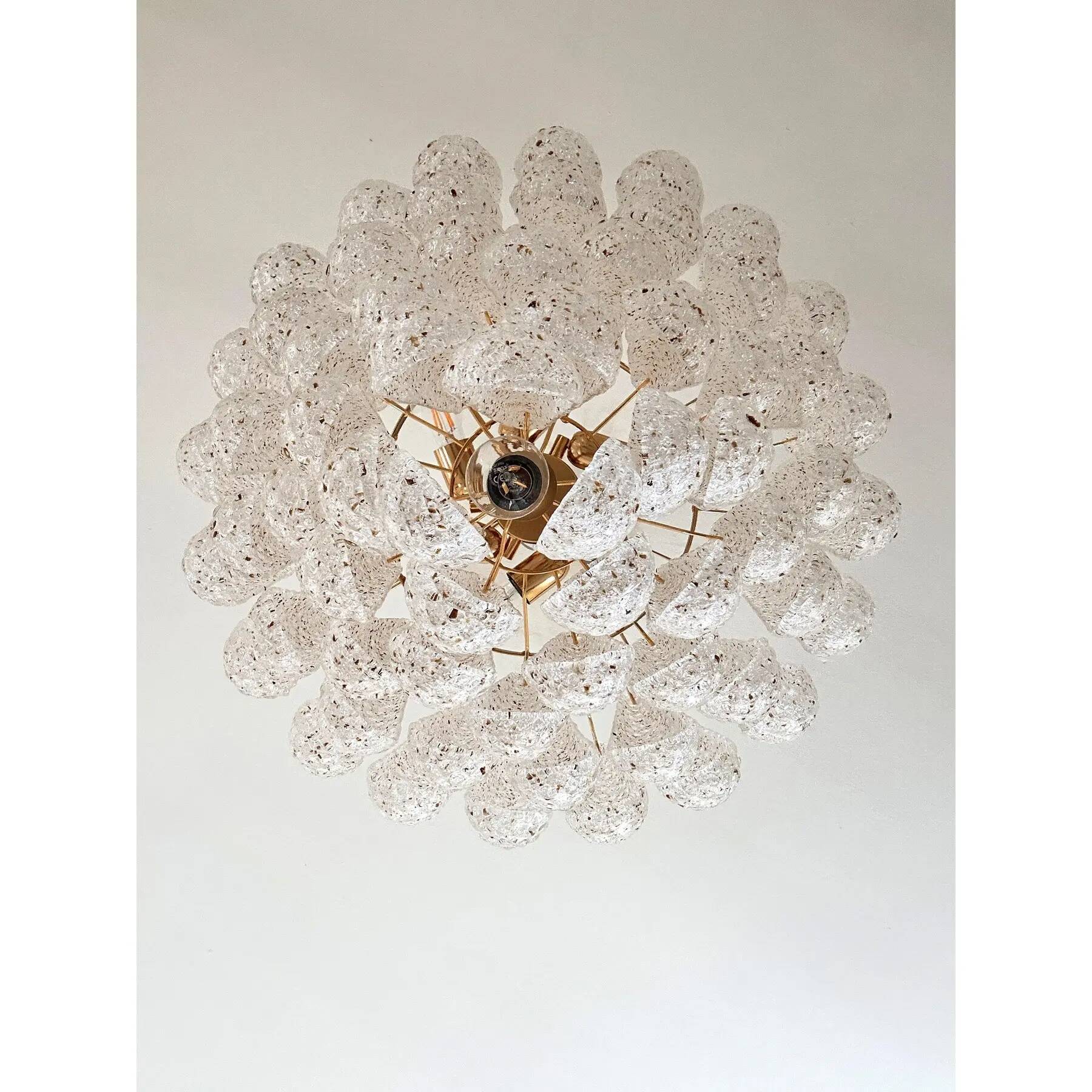 Mid-Century Modern “Conchiglie” Murano Glass Gold Chandelier