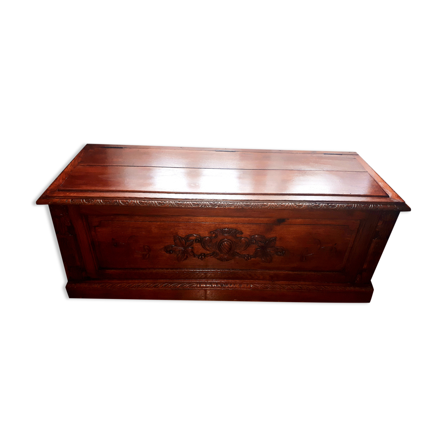 Large oak bench chest