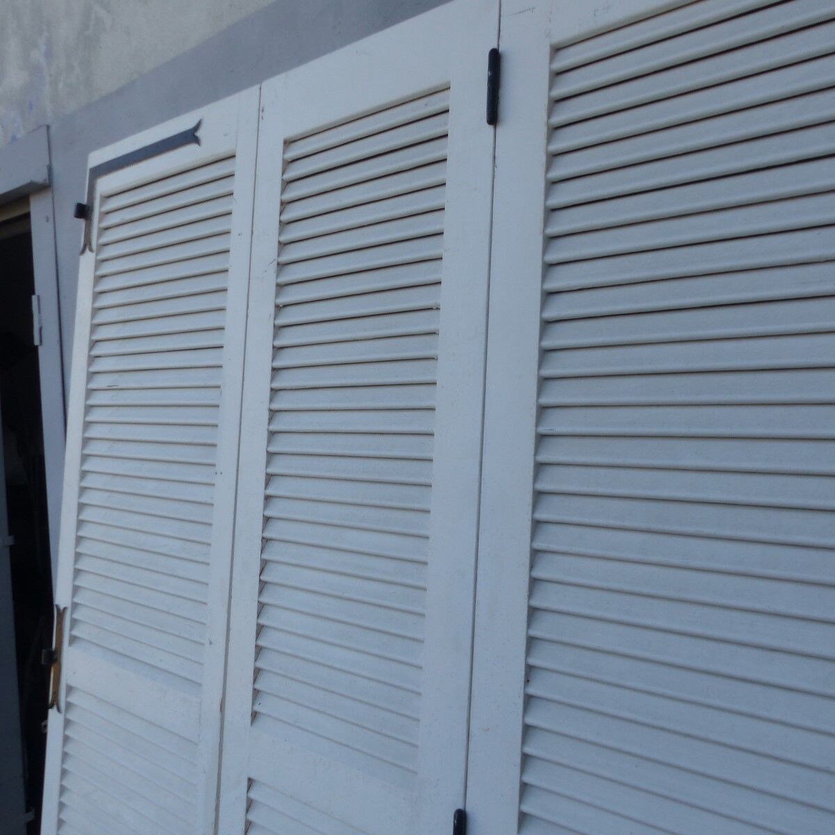 Set of 3 wooden shutters