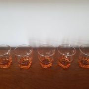 Set of 5 small pink glasses