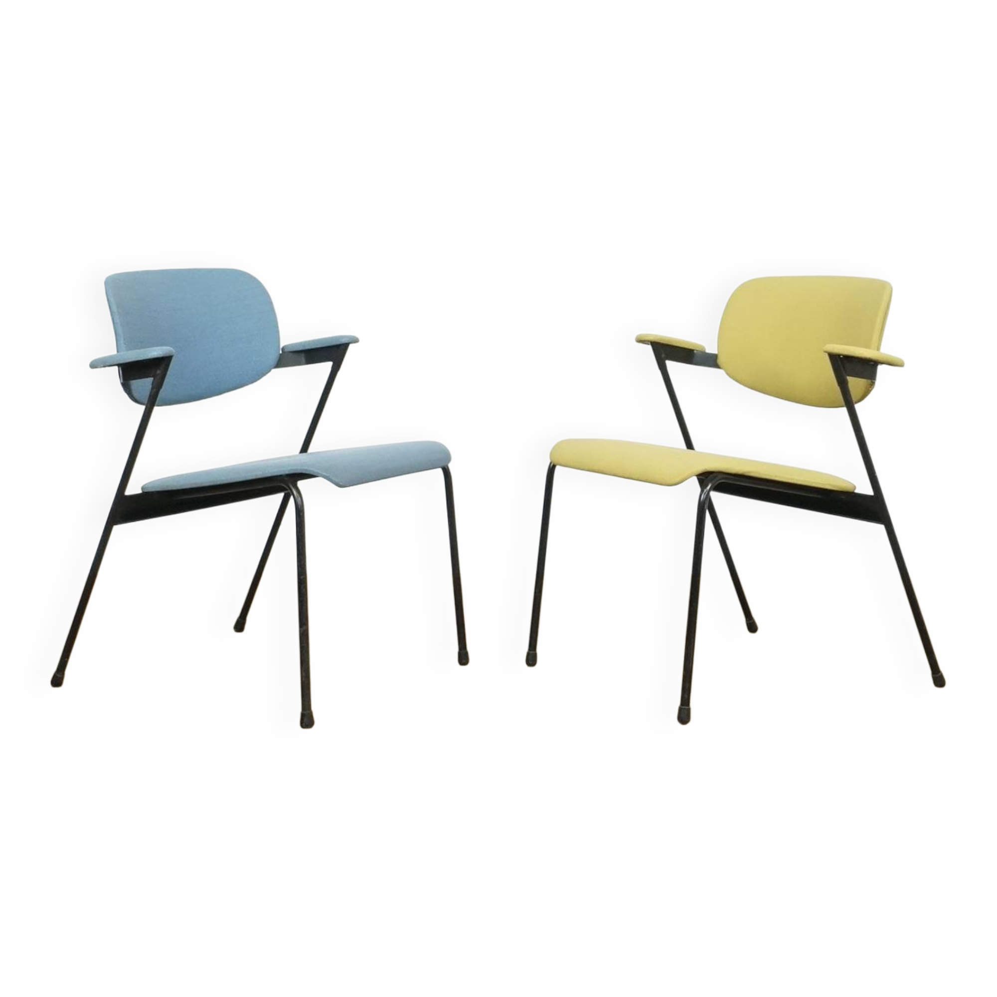 Ensemble de deux fauteuils modernistes d'Eric Lemesre et Willy Van Der Meeren