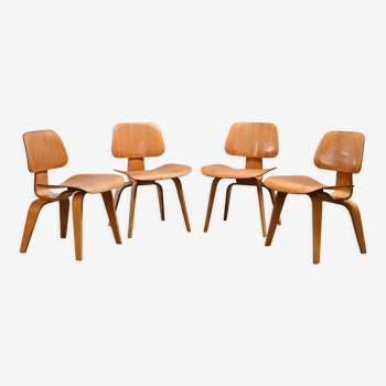Charles and Ray Eames Early DCW Ash plywood Dining Chairs for Herman Miller