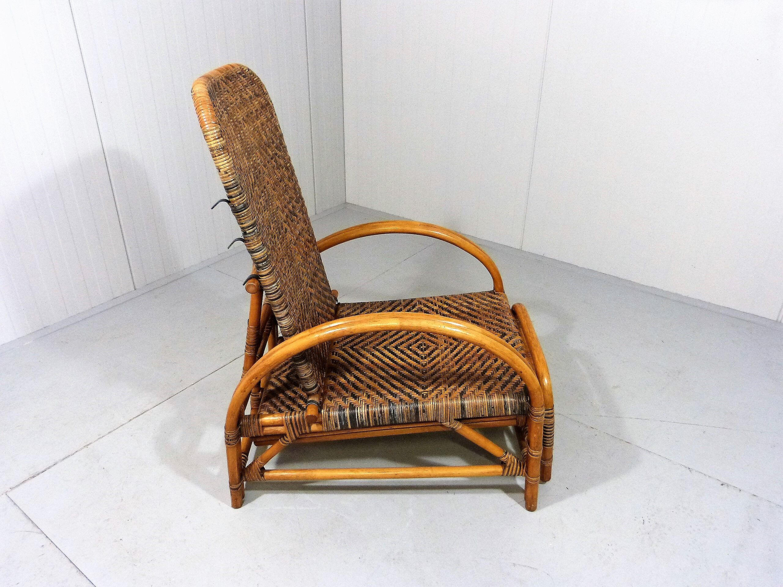 Chaise longue en rotin bicolore du milieu du siècle Années 1960