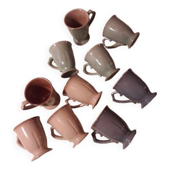 10 Mugs en grès