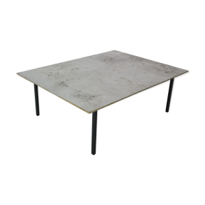 Table basse faite dans