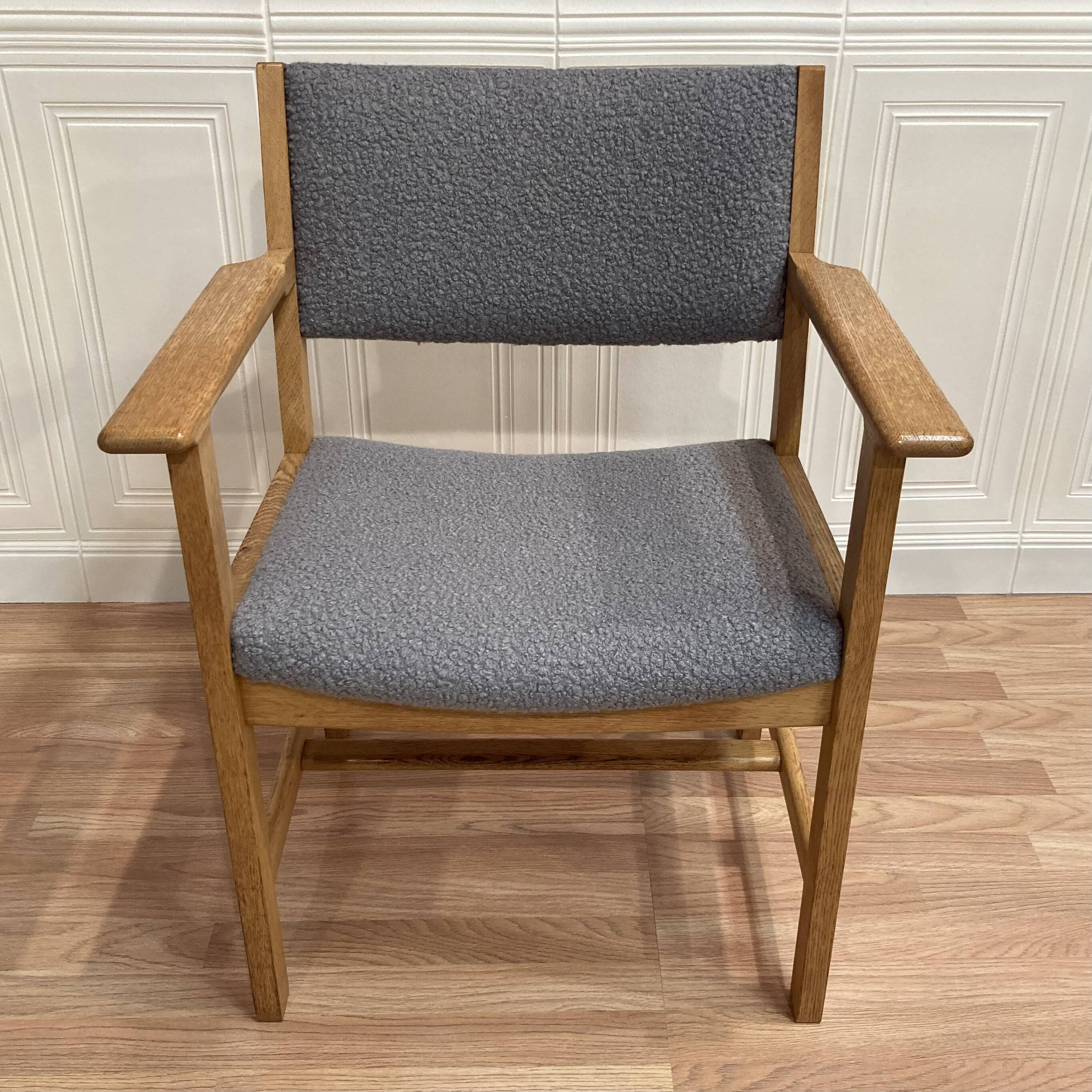 Scandinavian design armchair stamped "hans wegner" 1960.