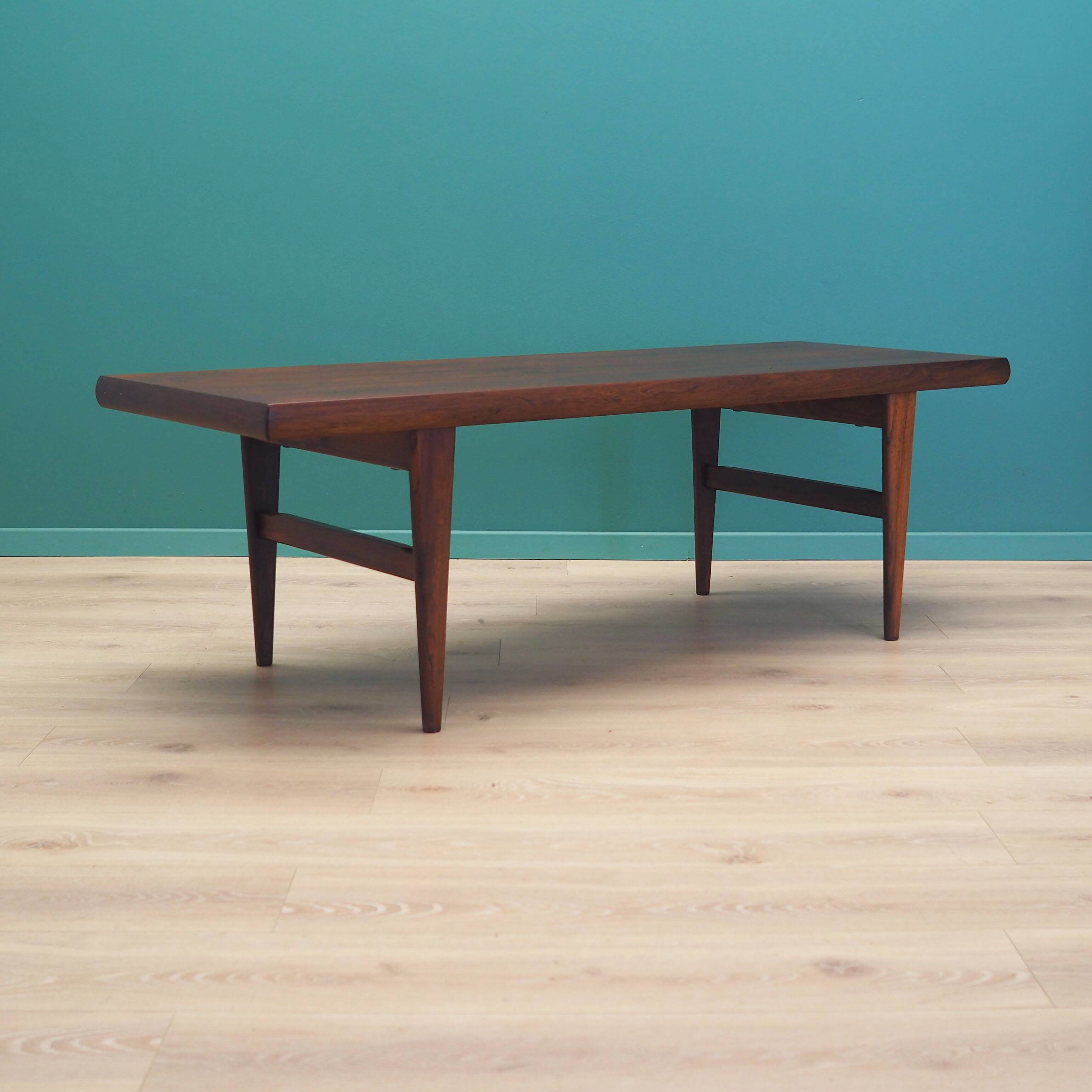 Rosewood coffee table, Danish design, 1970s, production: Gern Møbelfabrik