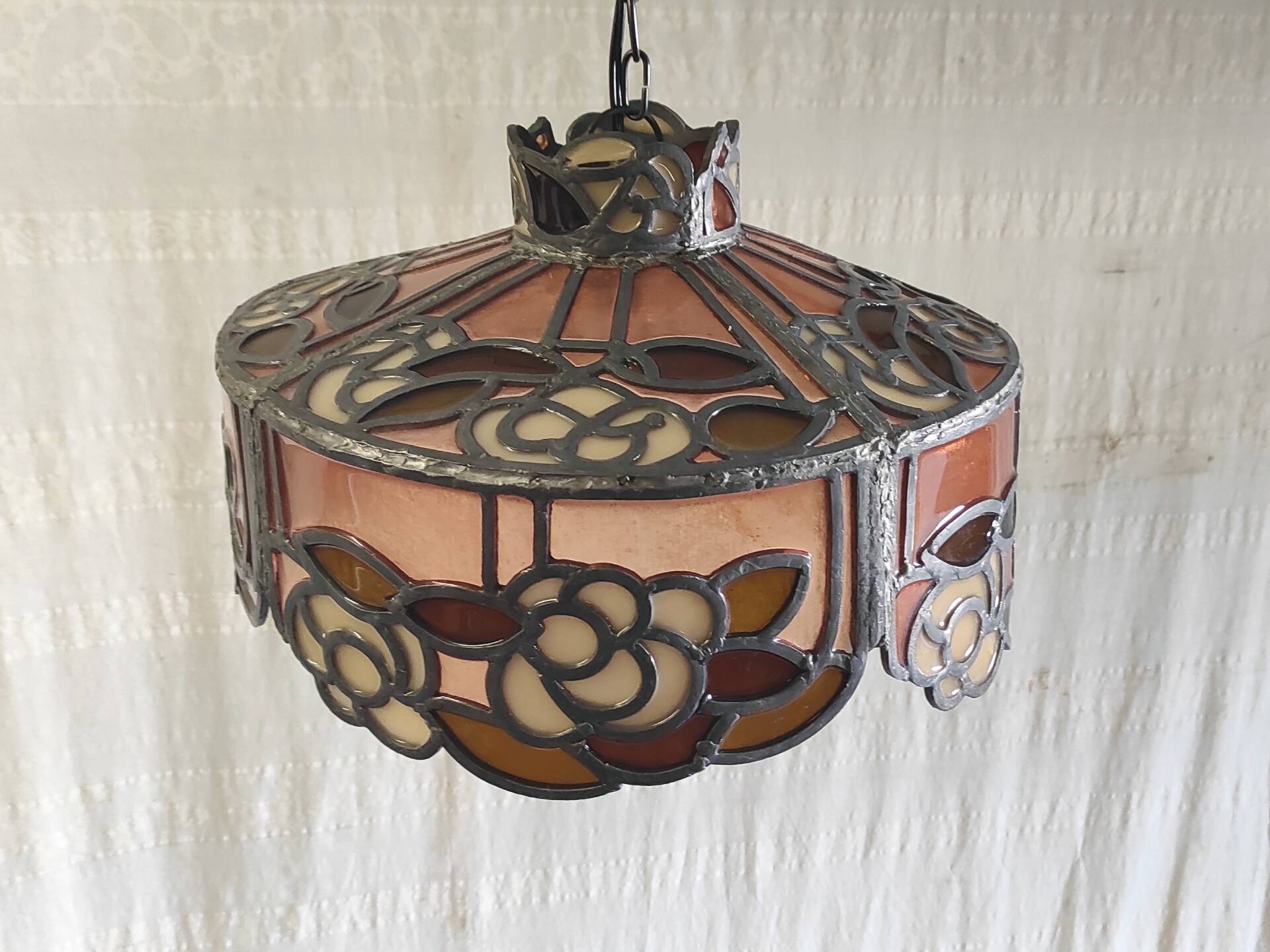 Tiffany-style glass and lead suspension - mid 20th century.