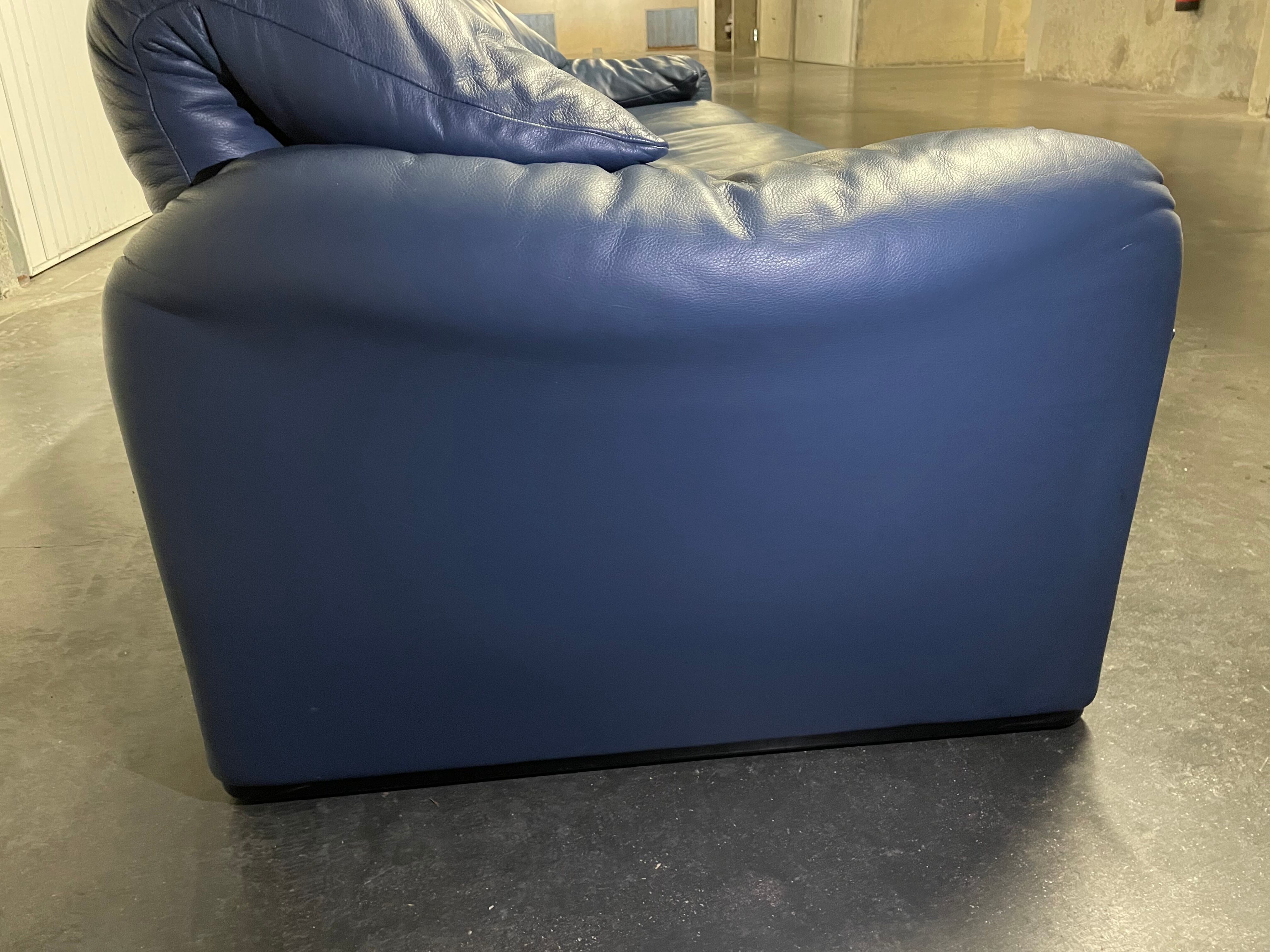 Sofa Maralunga by Vico Magisttreti for Cassina