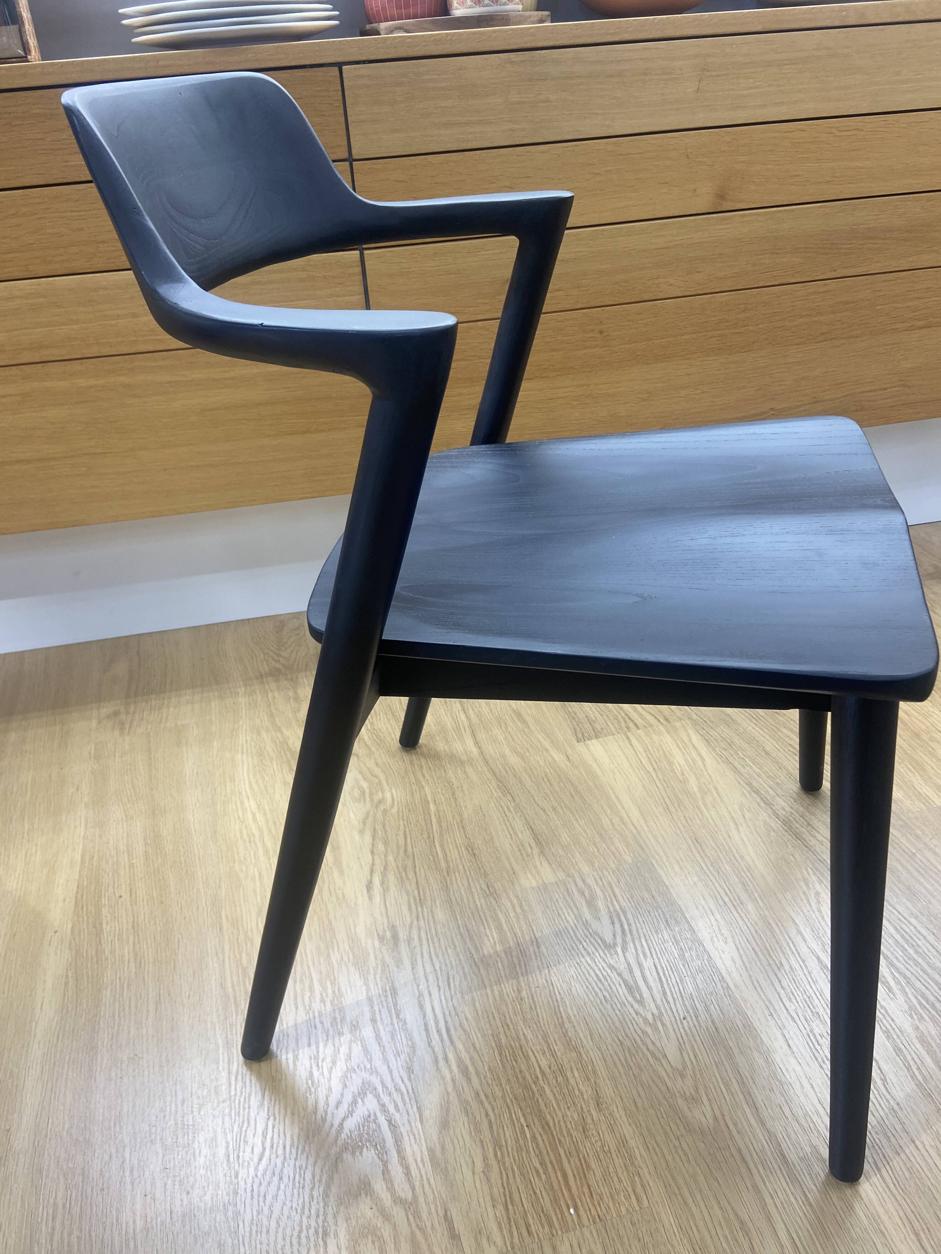 Hiro chair black teak