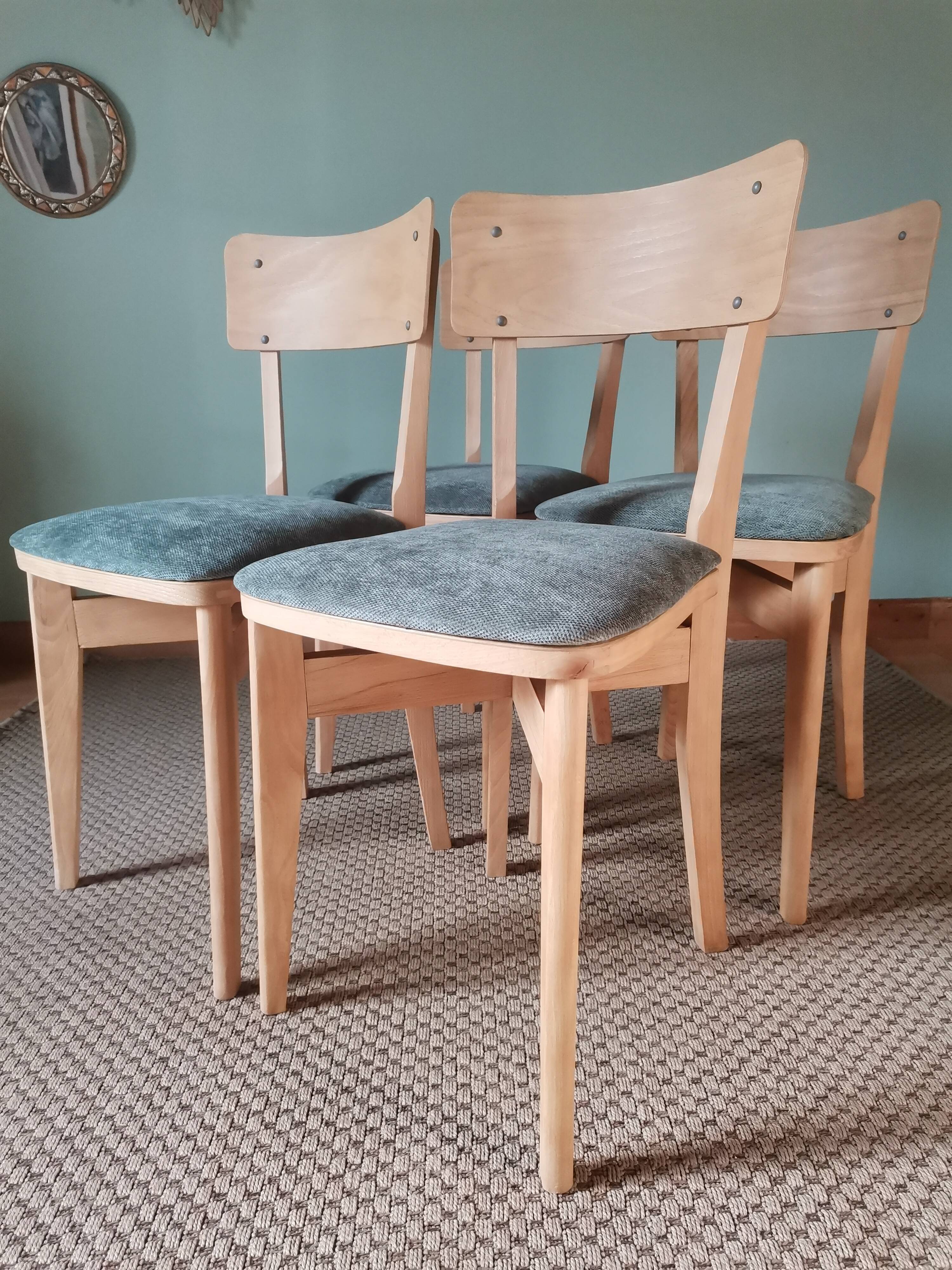 Chaises bistrot vert d'eau