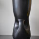 Vase noir céramique vintage forme libre