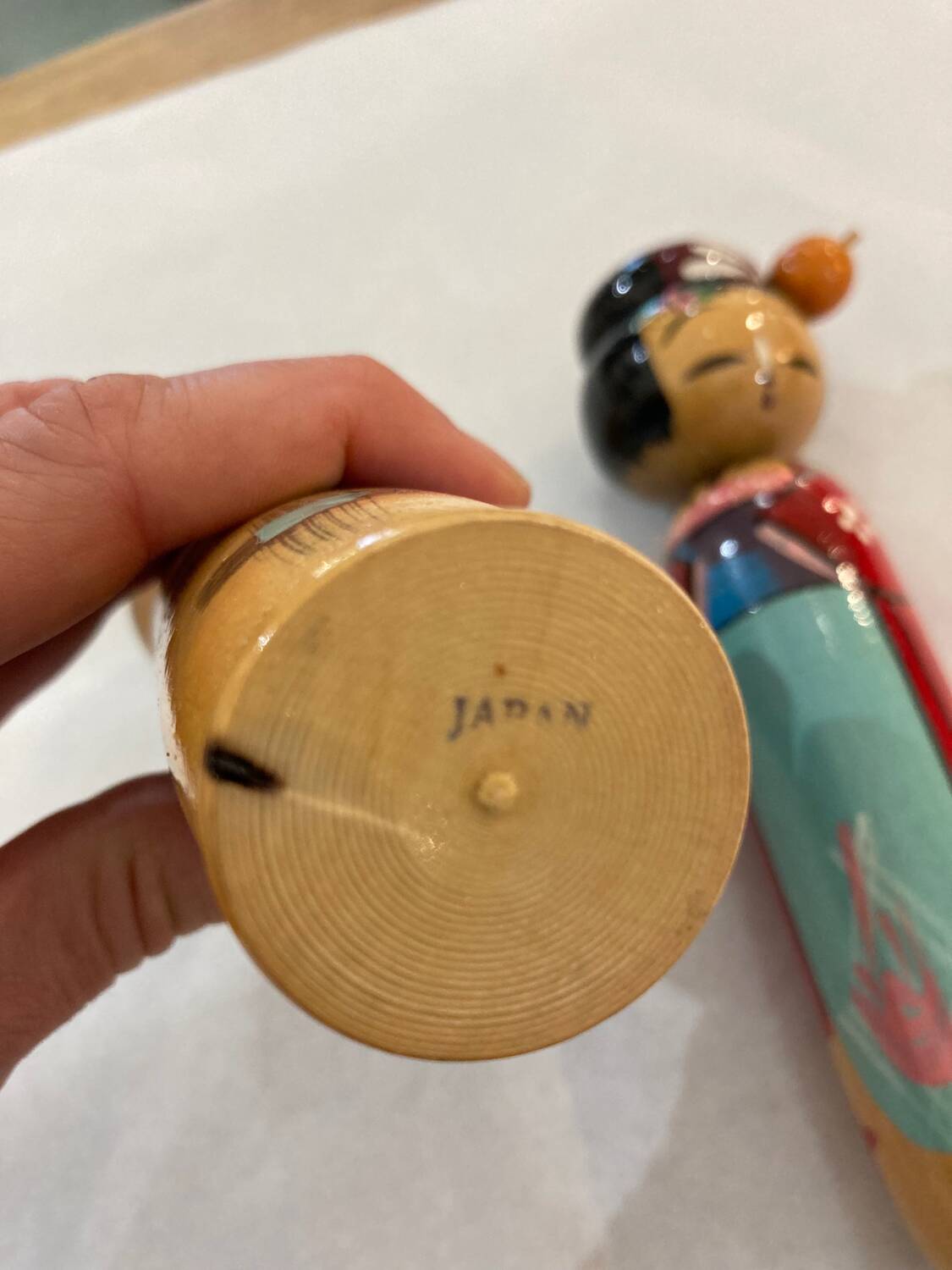 Pair of Kokeshi dolls