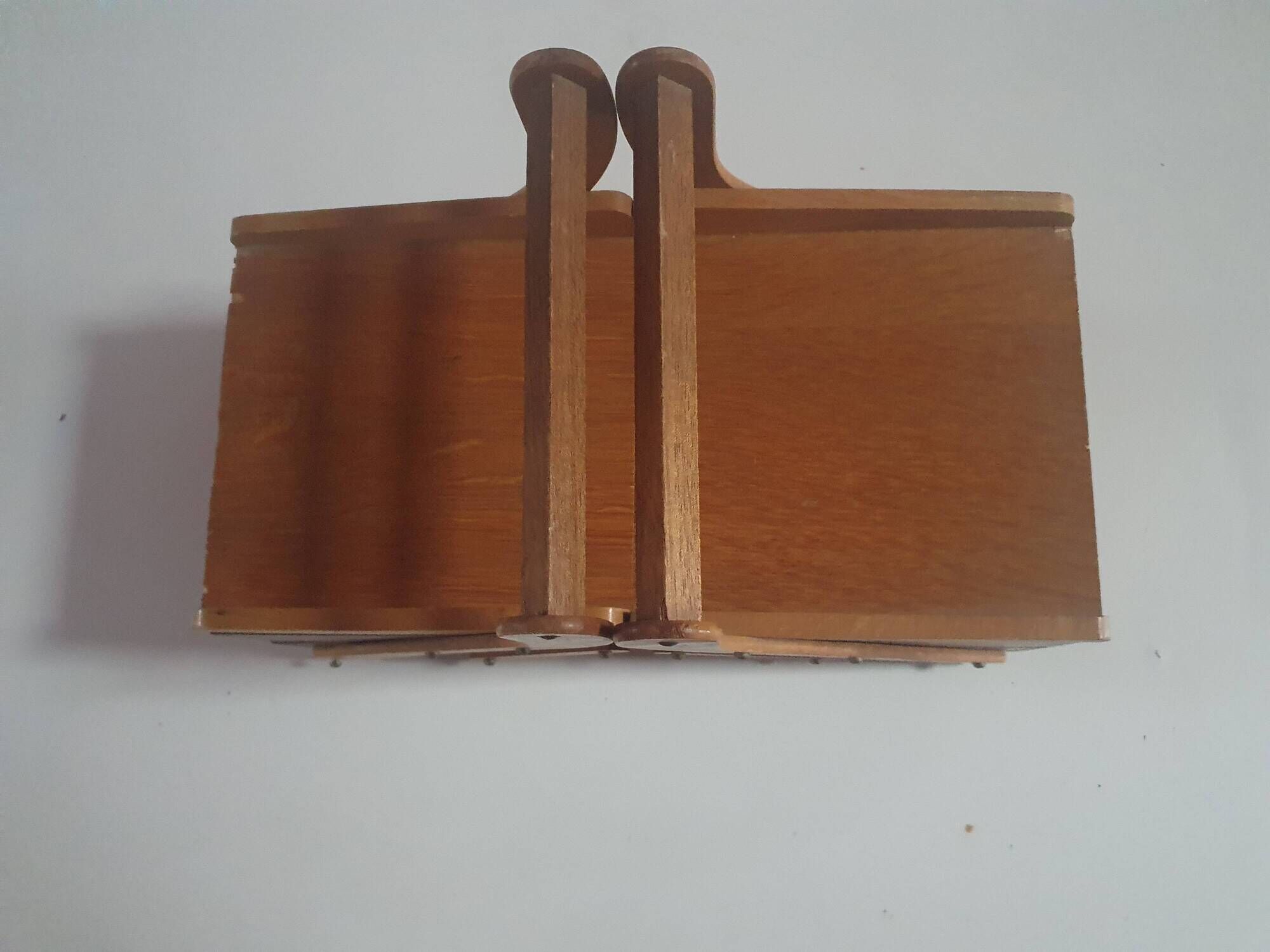 Boîte a couture en bois vintage