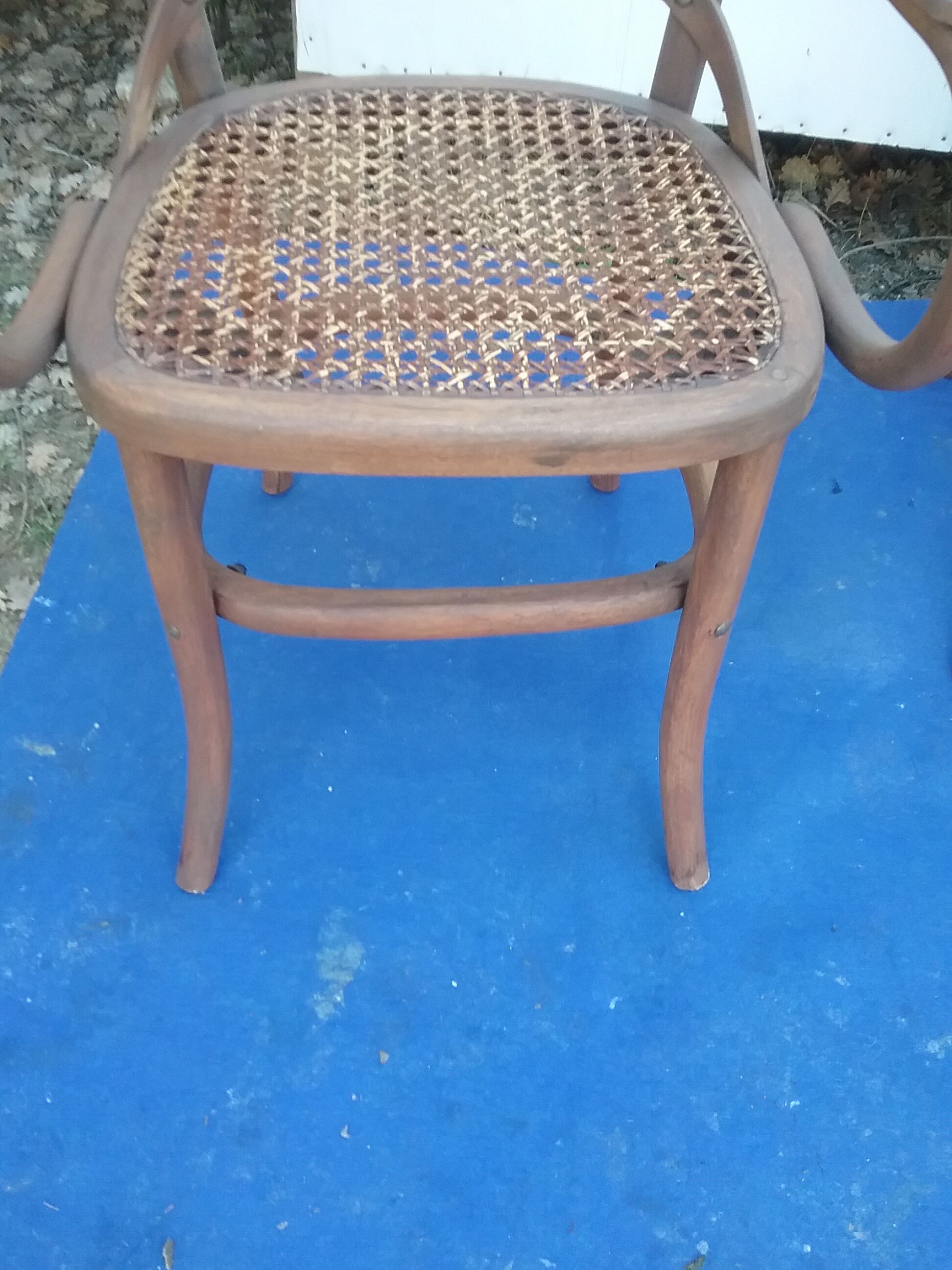 4 bistro armchairs