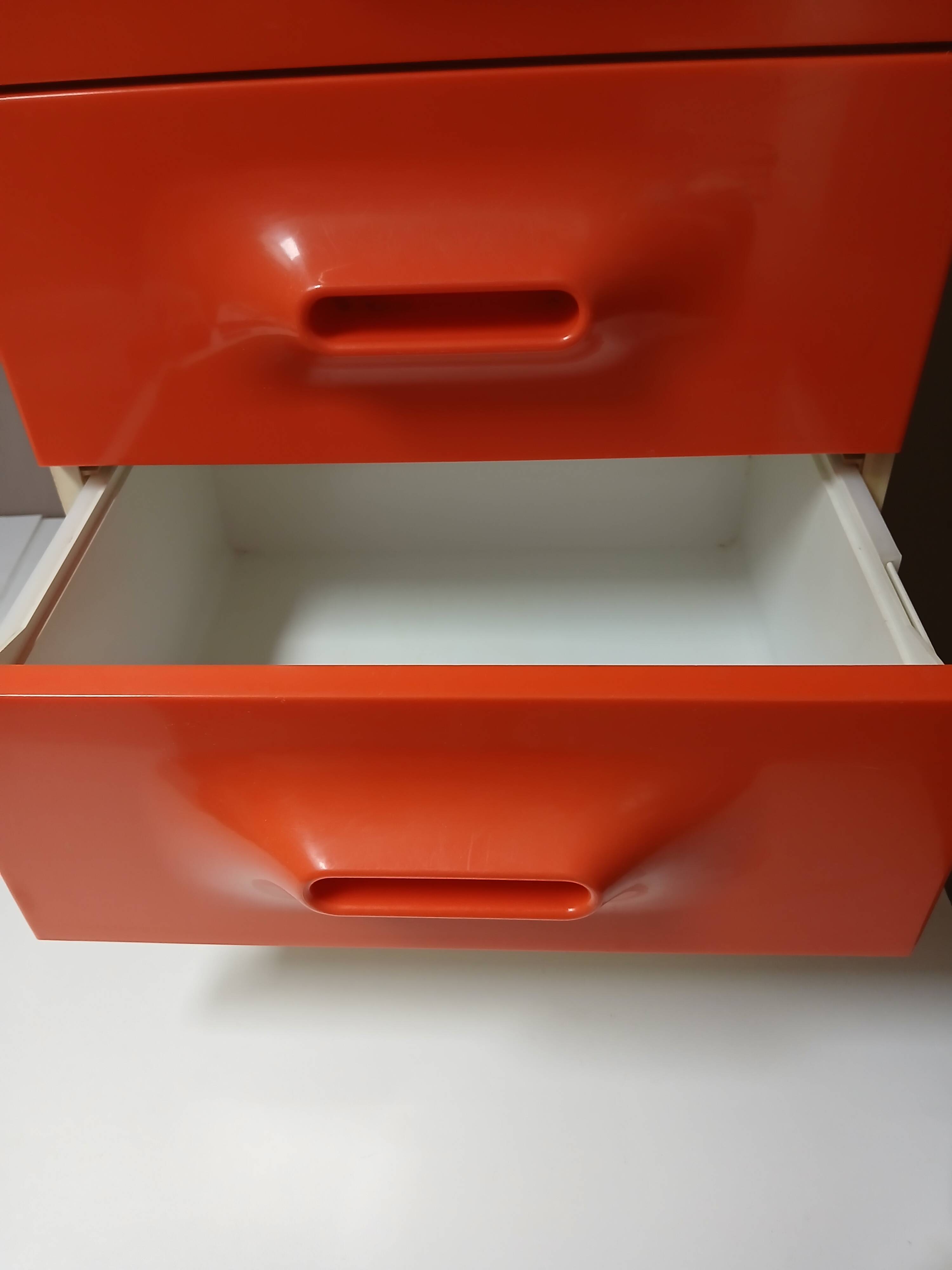Flair chest of drawers from the 70s
