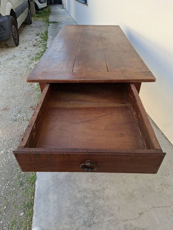 Table de ferme monastère rustique ancienne fabrication 19éme en noyer