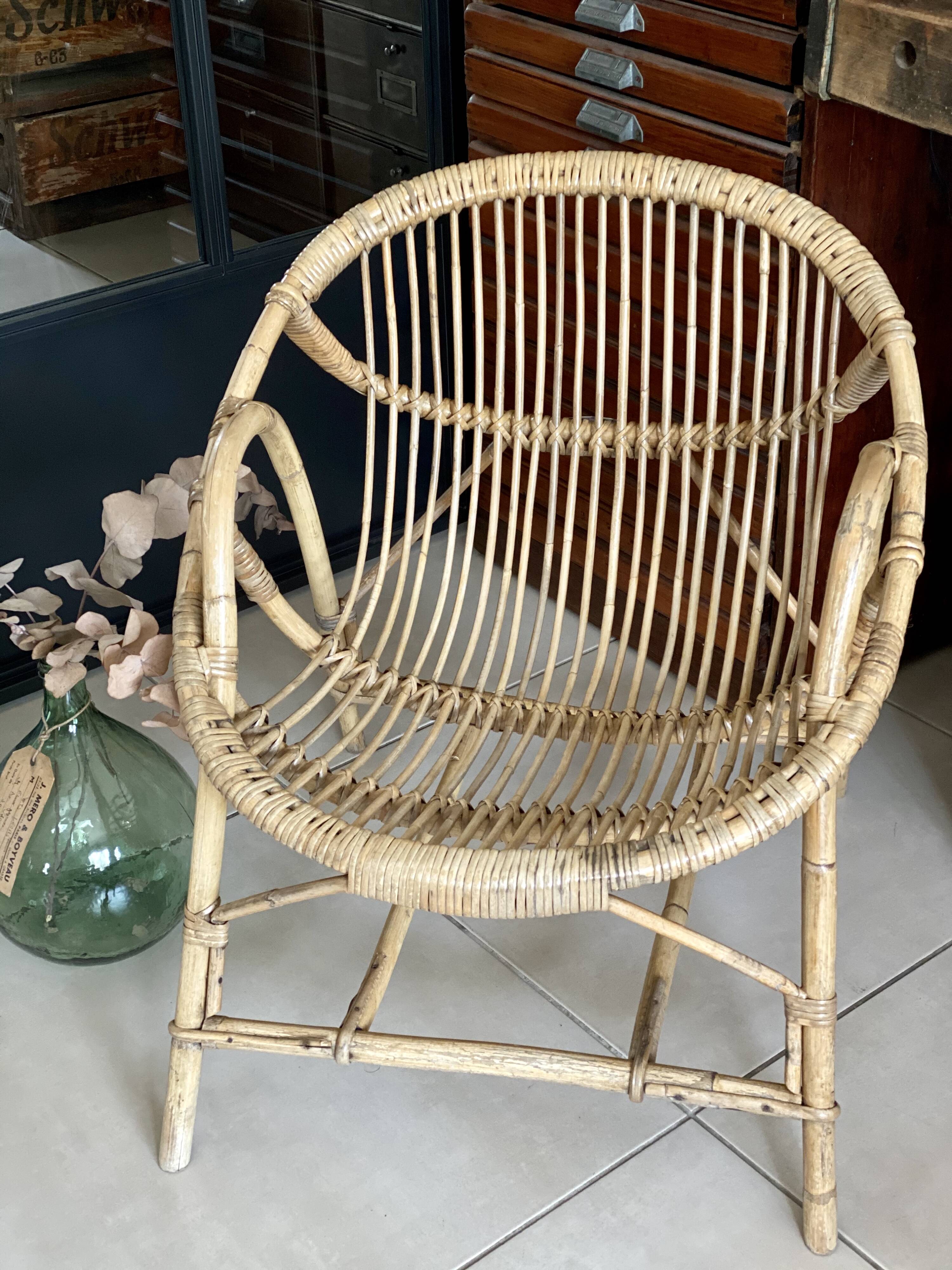 Fauteuil rotin corbeille vintage