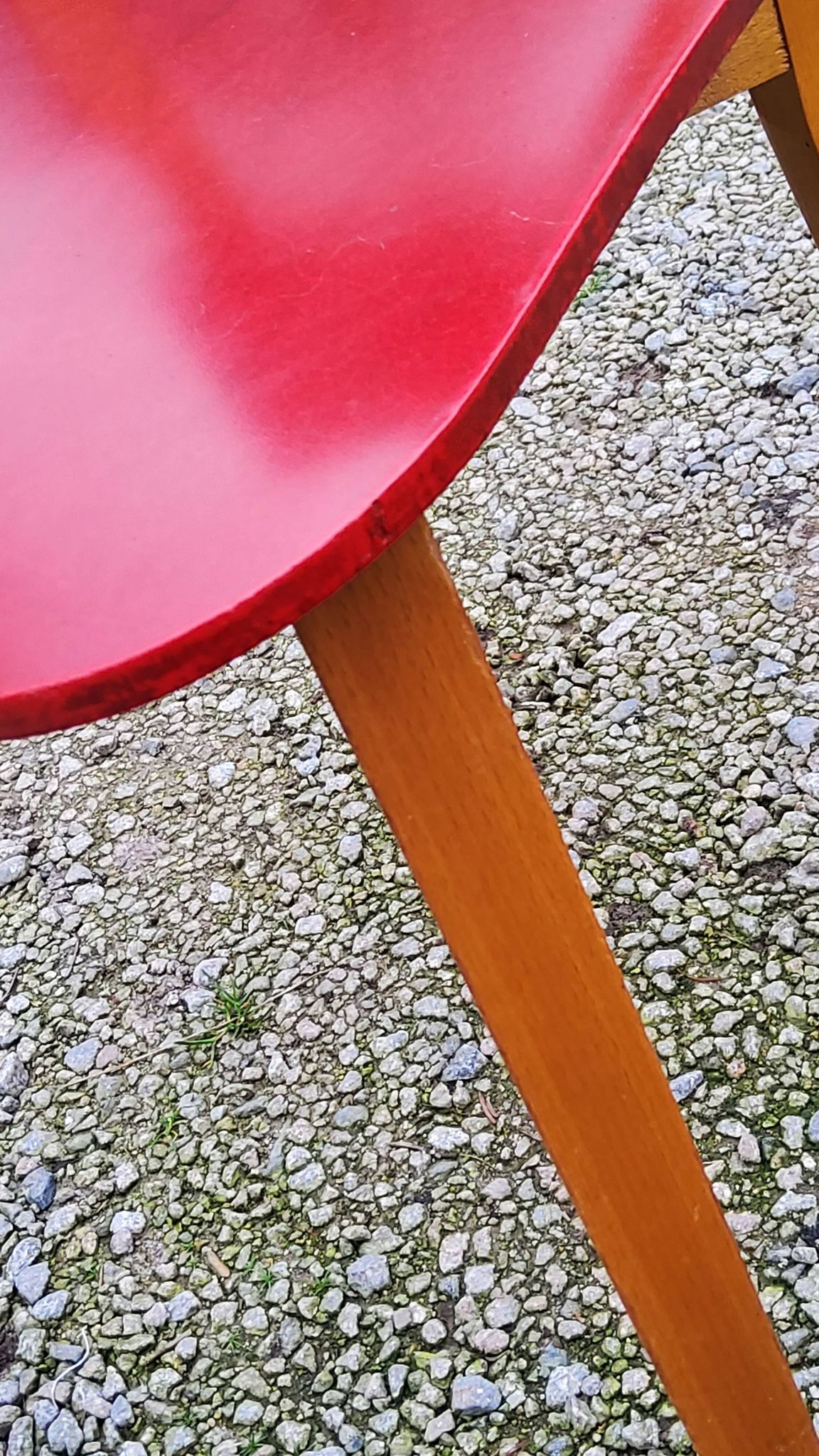 Set of 4 vintage chairs from the 50s in blond beech and red leatherette