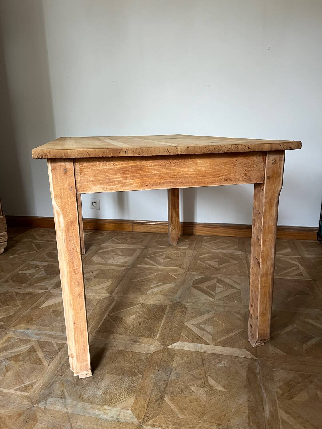 Raw wood farmhouse table