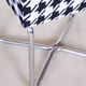 Tabouret chrome noir et blanc de sab fabriqué dans les années 1930 nouveau rembourrage