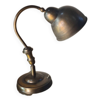 lampe de bureau articulée 1940 a 50  patiné    37x30