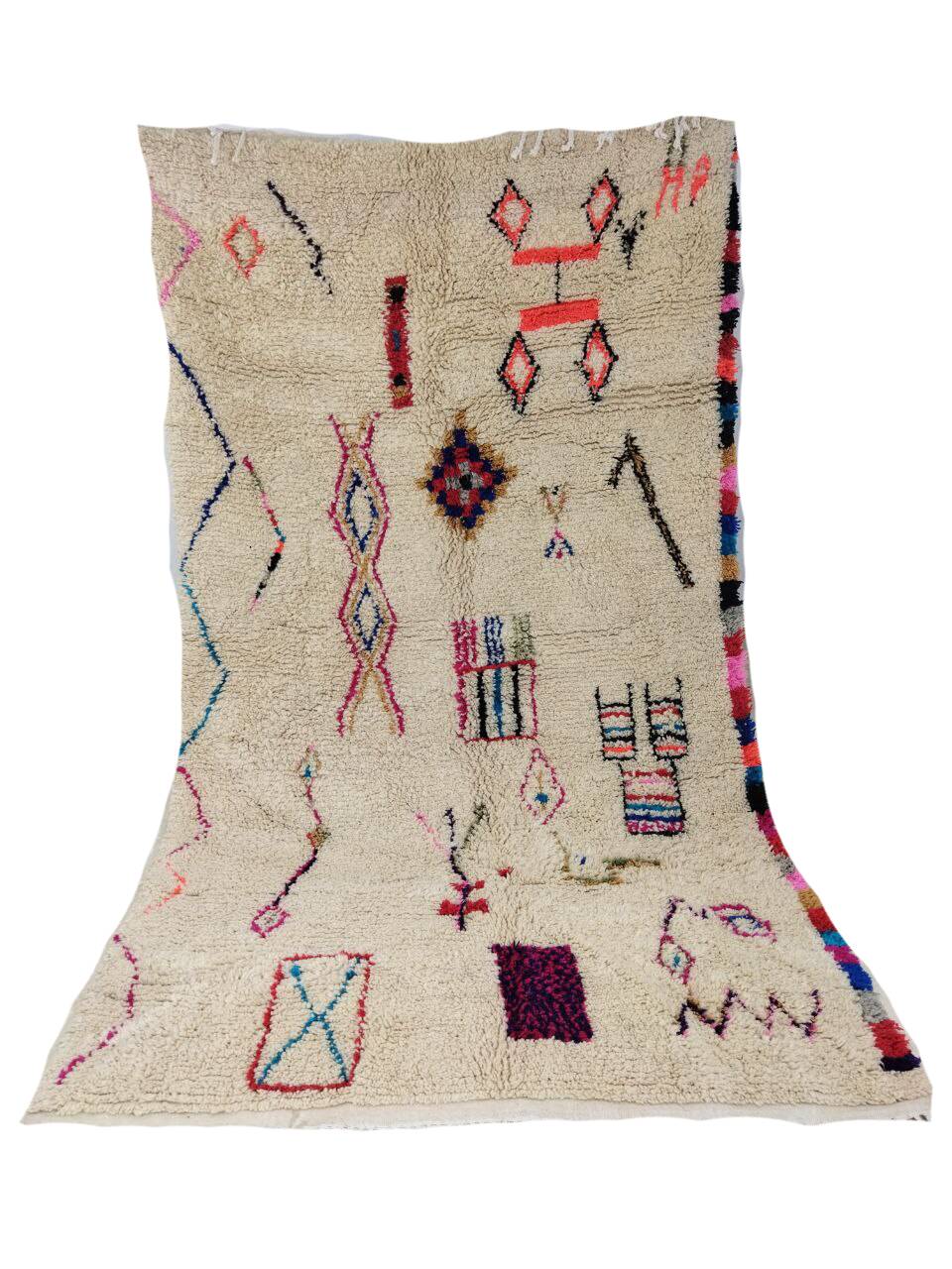 Handmade Moroccan Berber rug 288 x 168 cm
