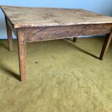 Raw tray coffee table