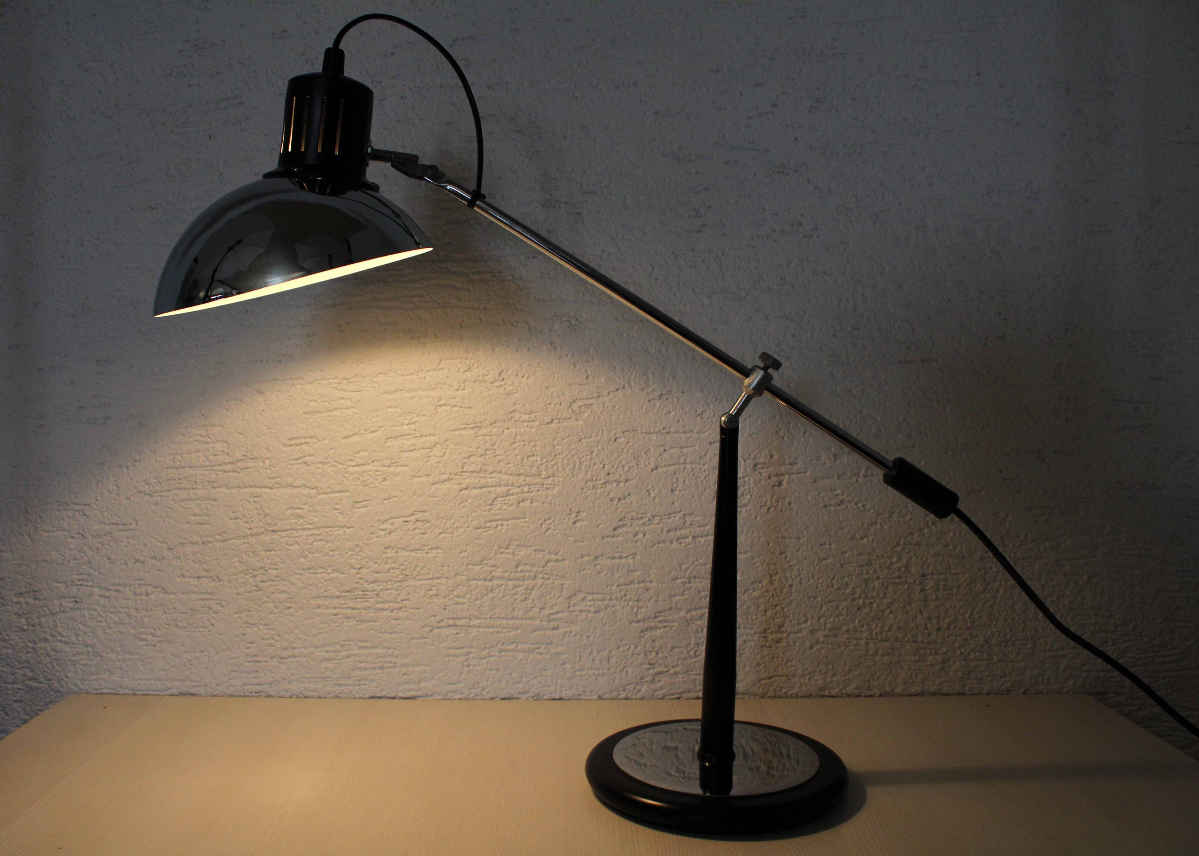 Articulated desk lamp, 1970s