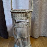 Wicker bottle holder