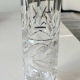 Tubular soliflore vase. In cut crystal. Decorated with frosted leafy motifs. Boho-Chic style. High 20 cm