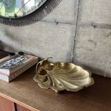 Empty pocket scallop in brass from the 50s