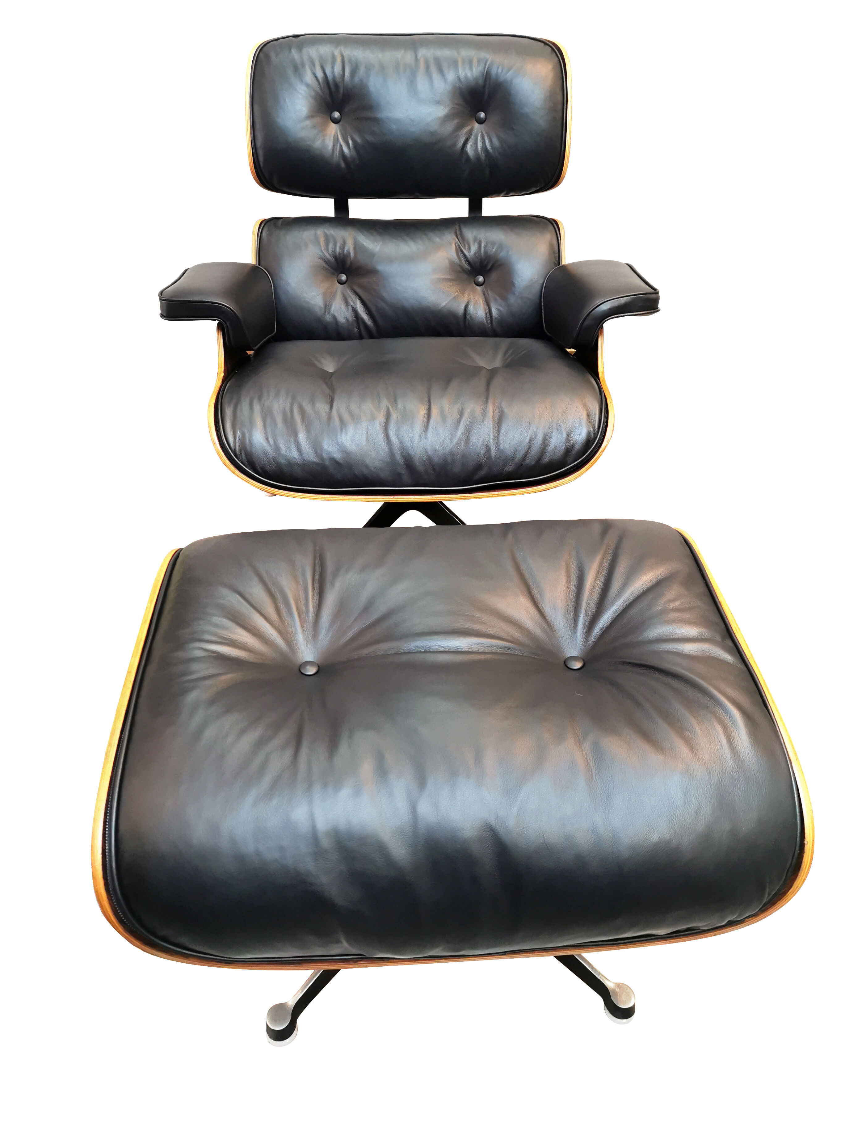 International furniture lounge chair by Charles and Ray Eames