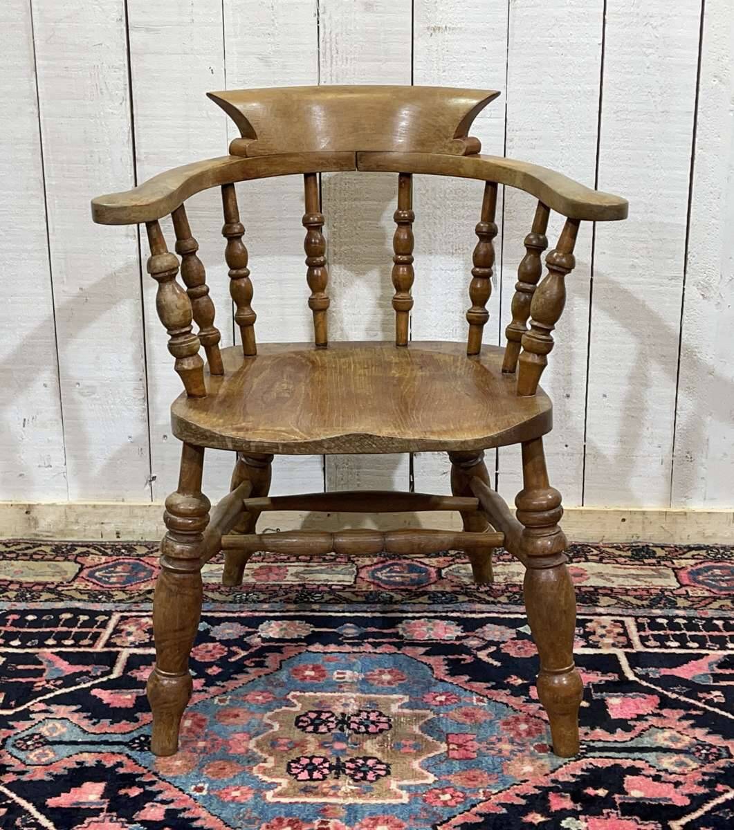 Fauteuil rustique anglais 19ème en orme et hêtre