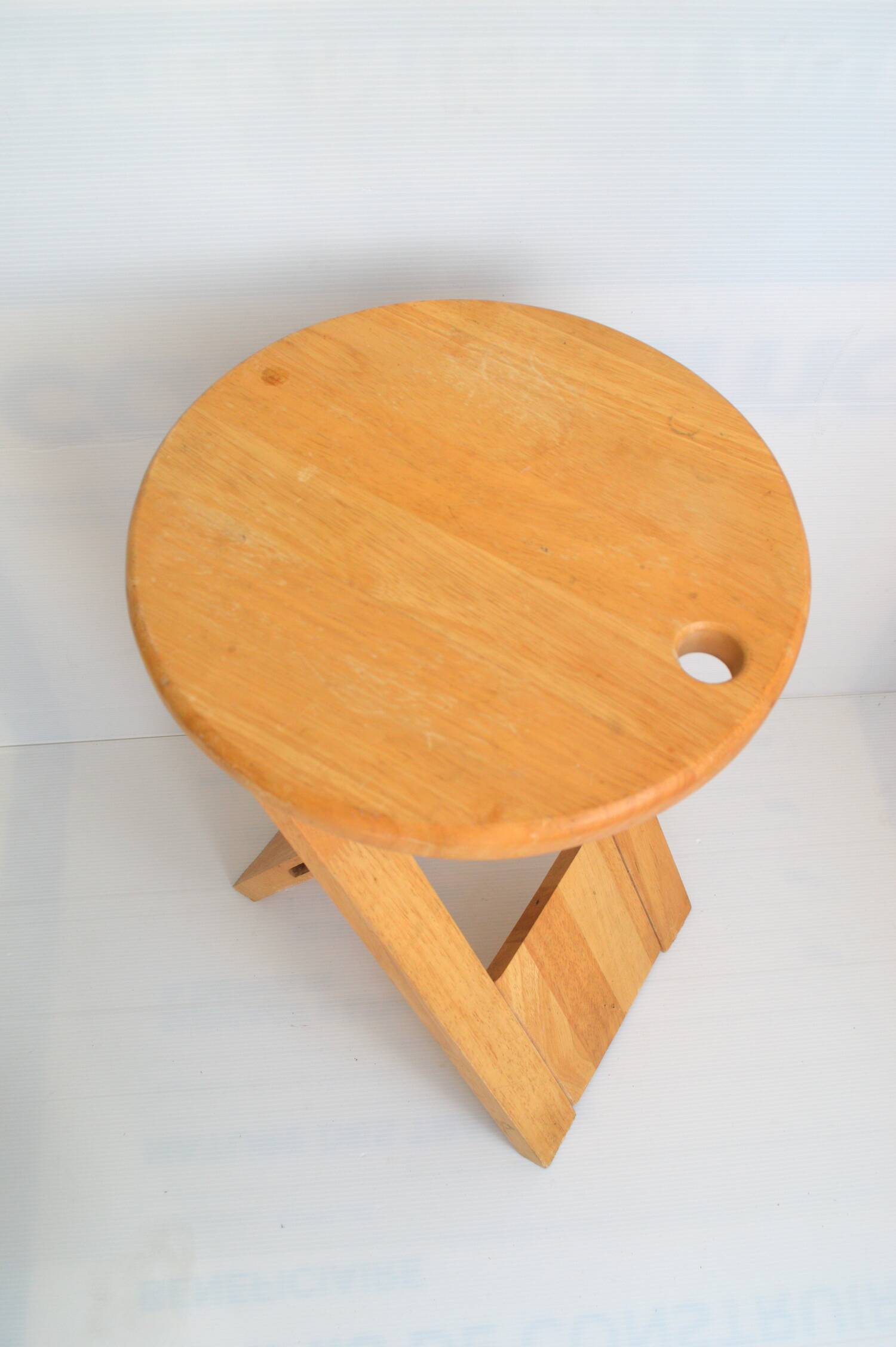 Suzy stool