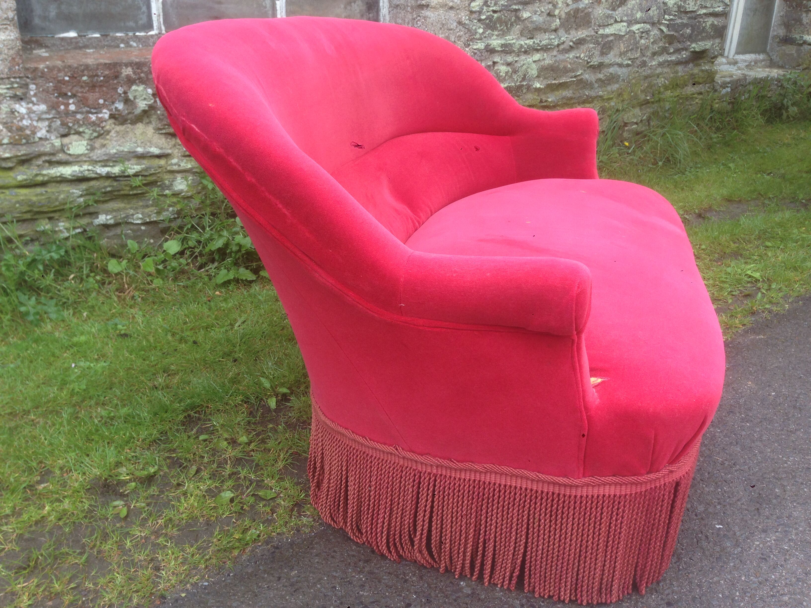 Napoleon III red velvet bench