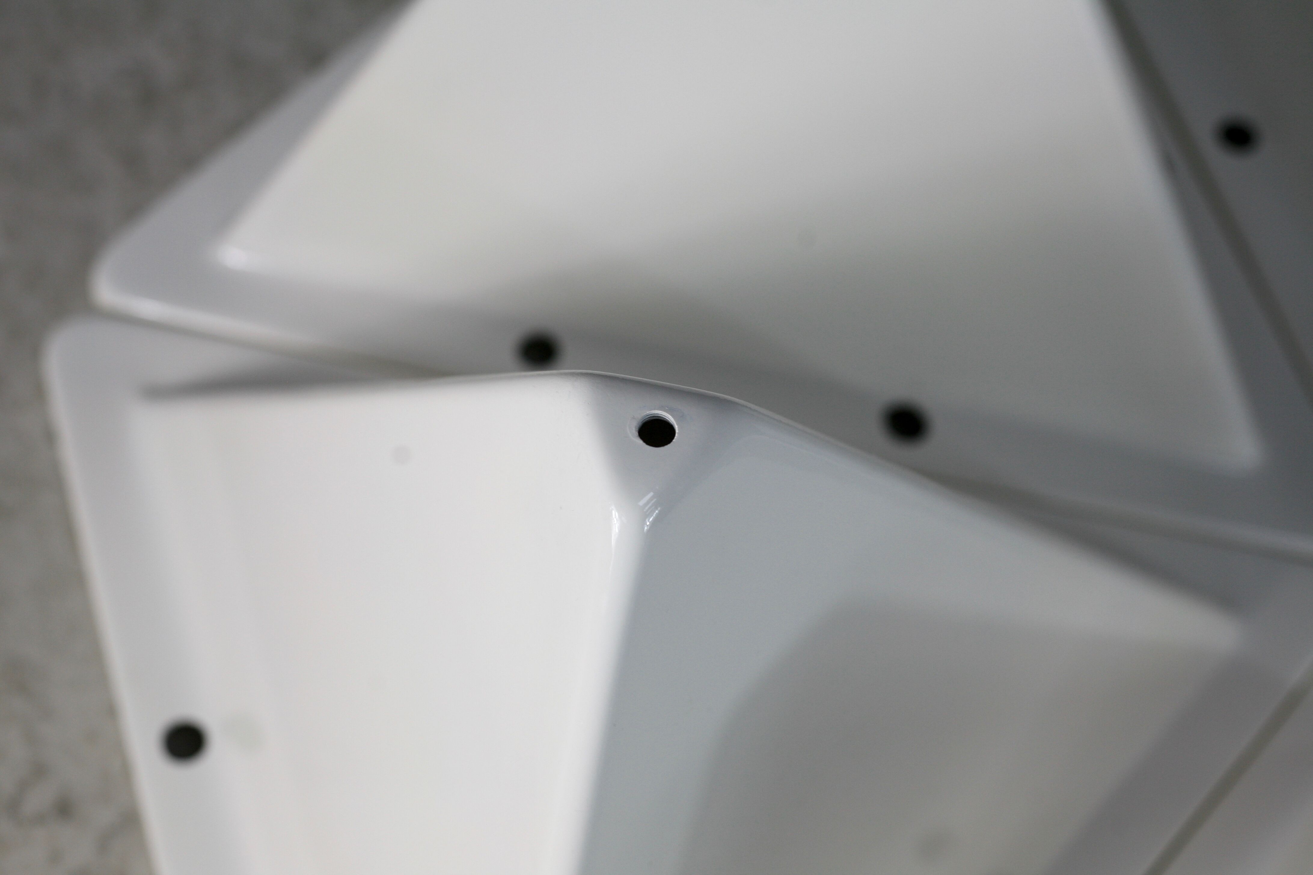 Fiberglass circa 1970. 6 tetrahedron-shaped elements. France.