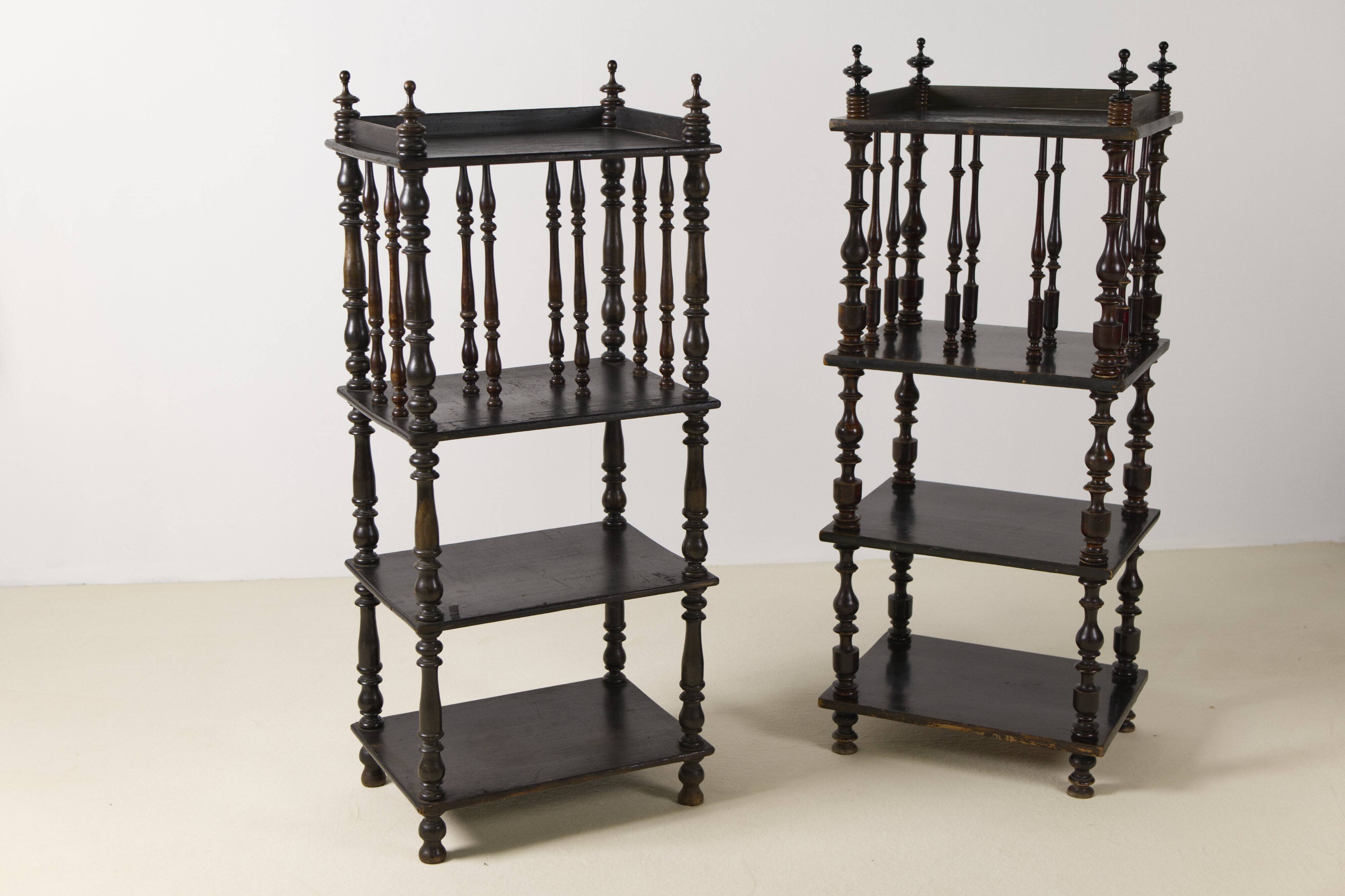 Paire de cabinets à partitions de Napoléon III