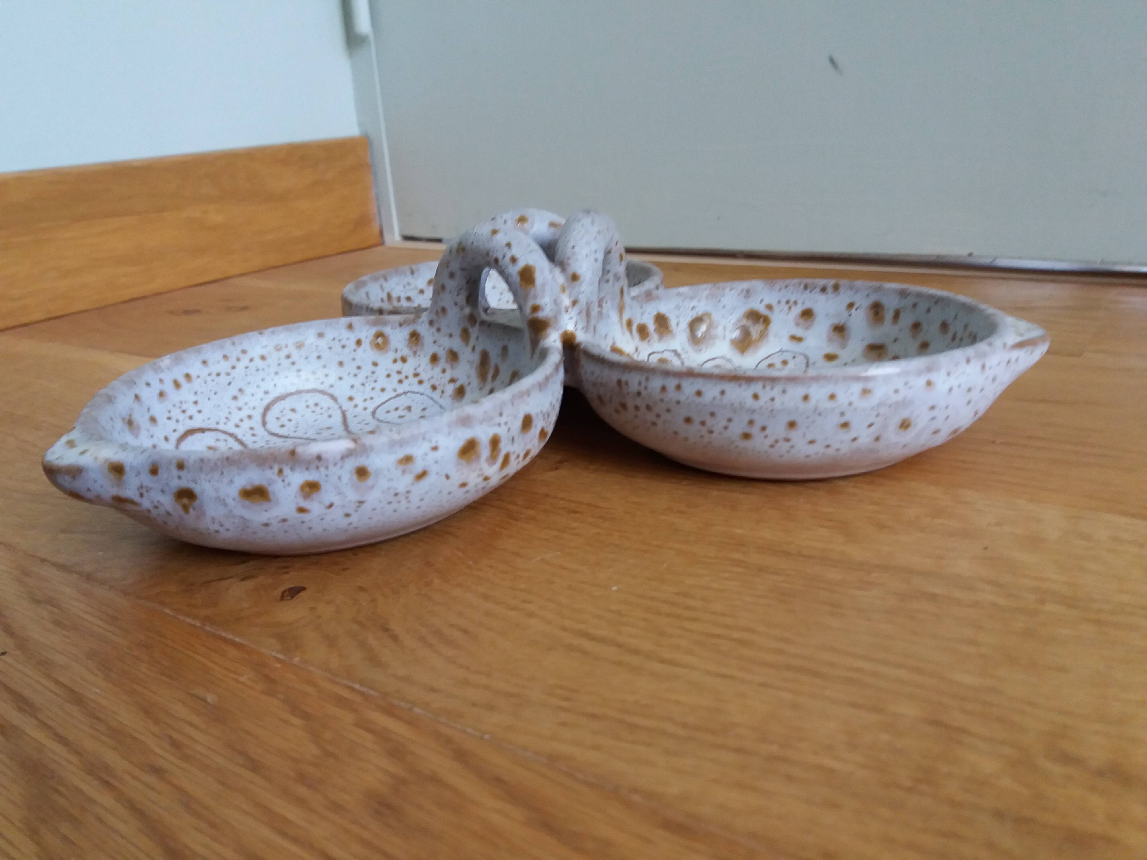 Empty pocket aperitif dish signed Jean Austruy