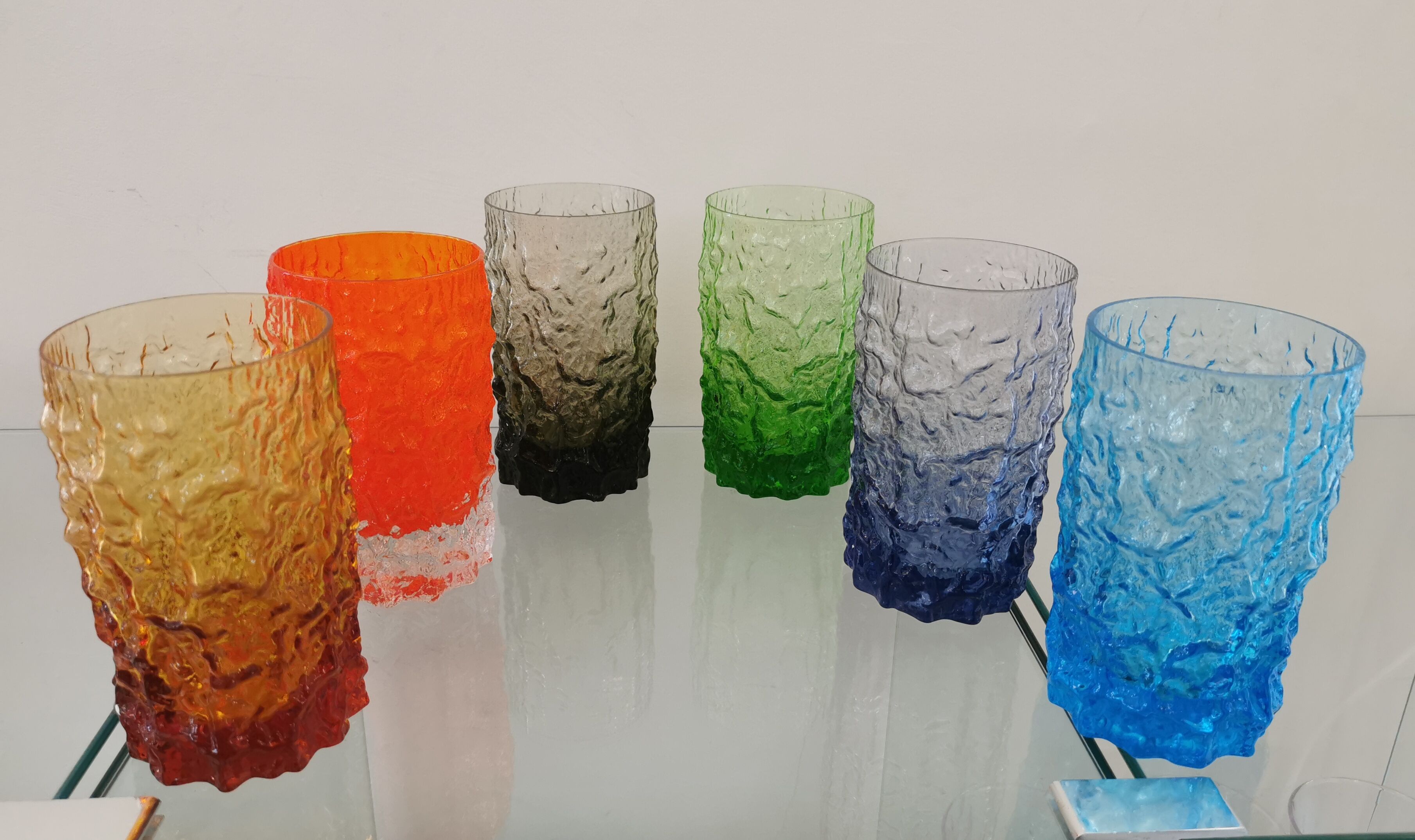 Service of 6 glasses by Geoffrey Baxter by Whitefriars, England 1960