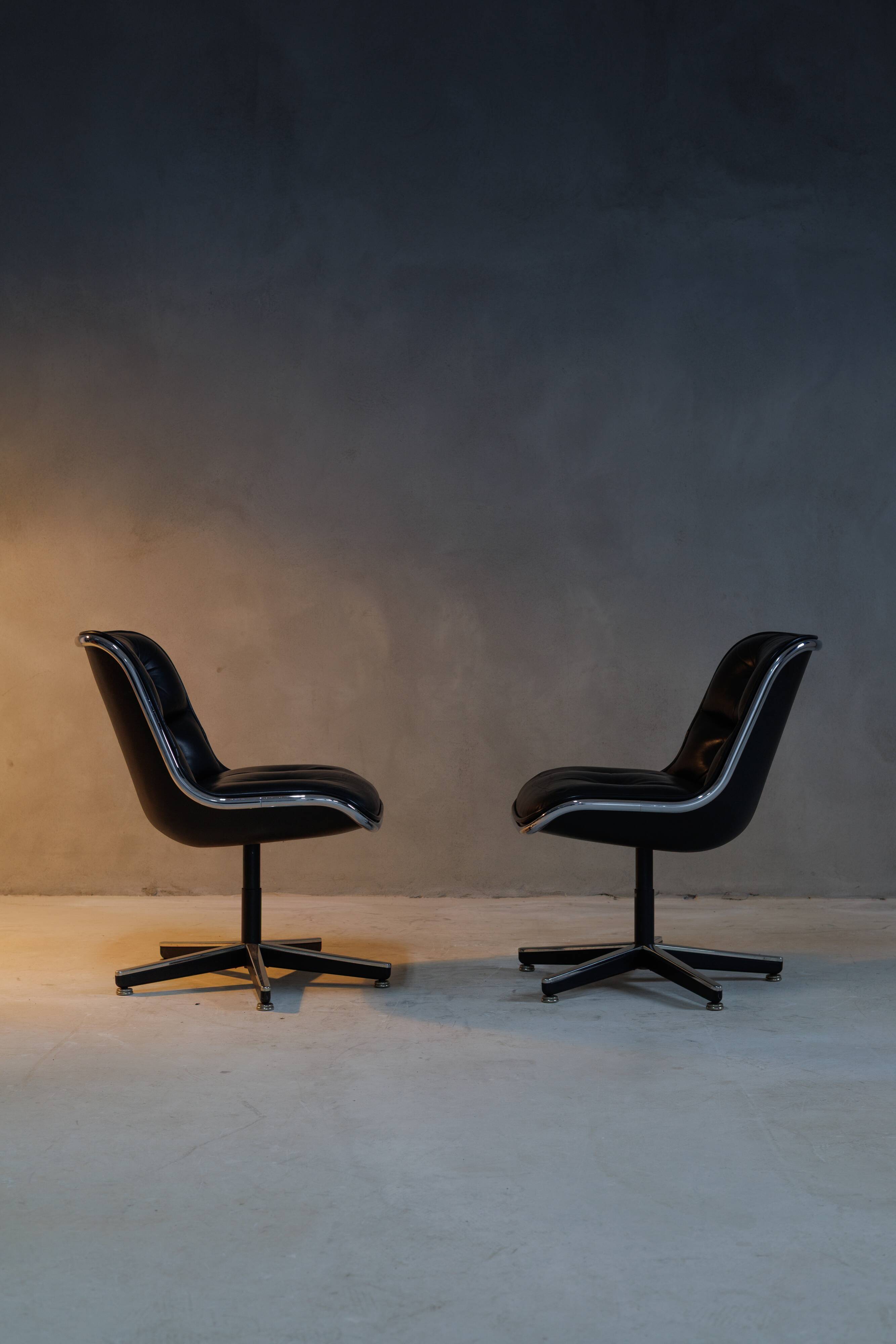 Charles Pollock Chair by Knoll