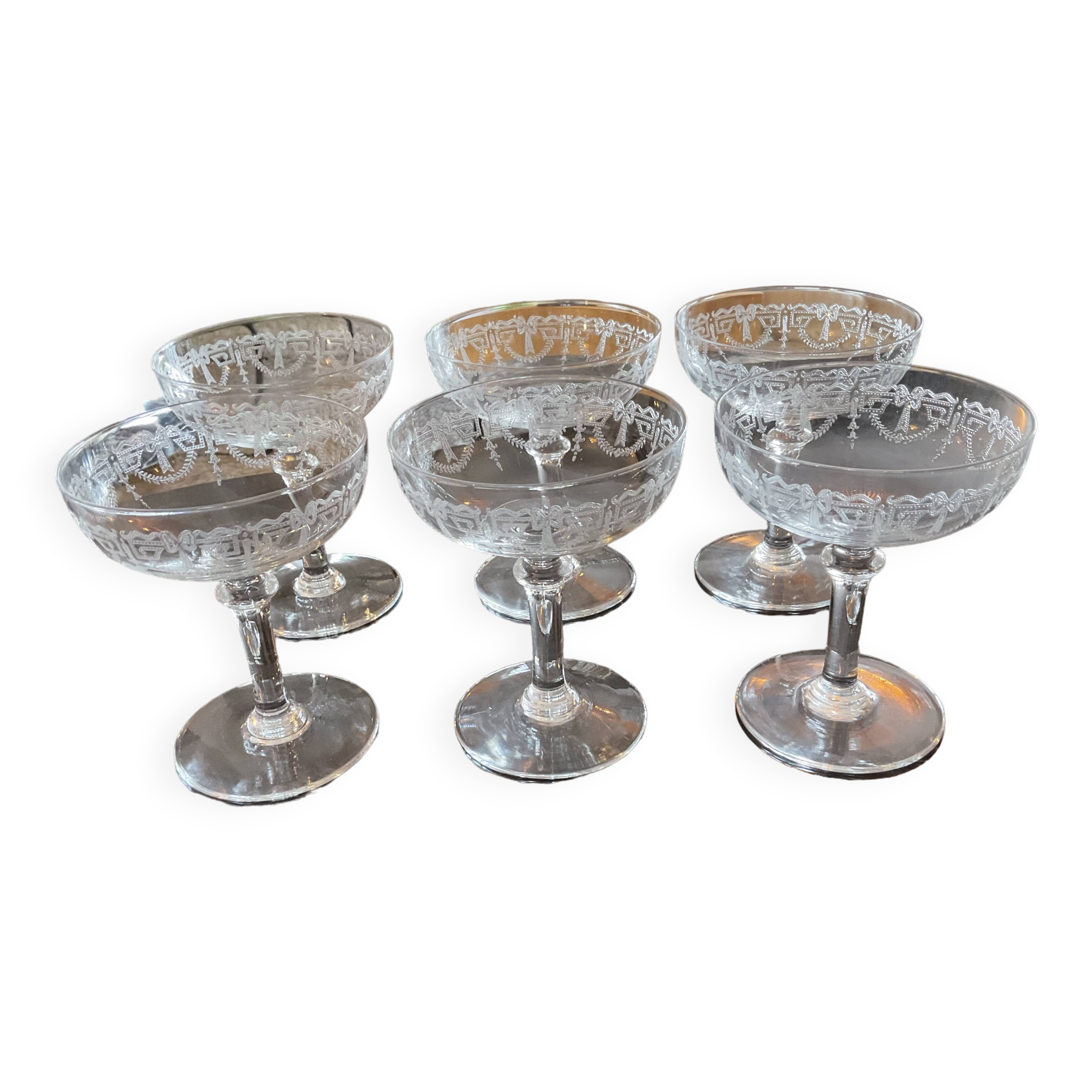 6 champagne glasses. Saint Louis crystal.