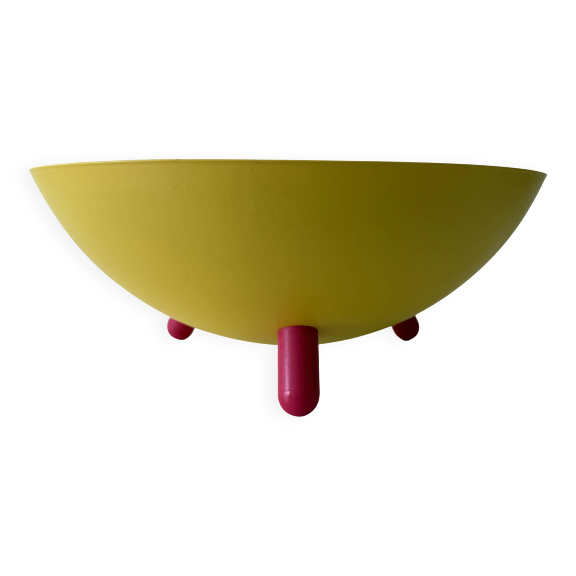 IKEA Memphis Tripod Cup Sottsass Design Alessi Starck Ola whilbor