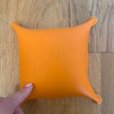 Orange pouch tray