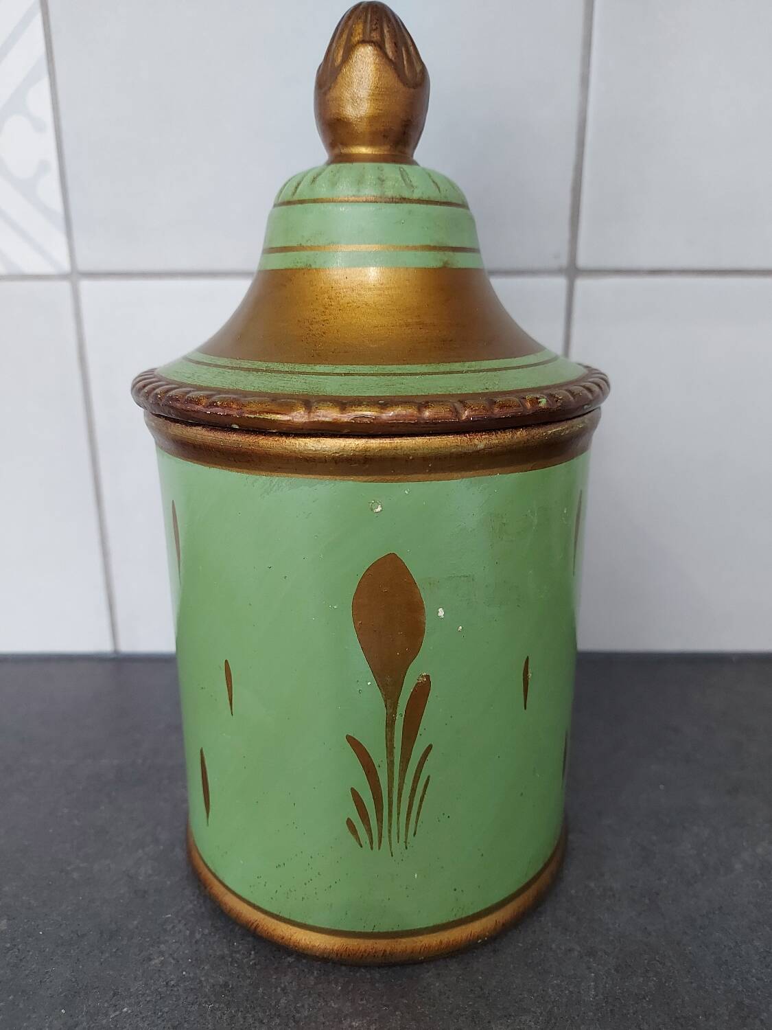 Old tobacco pot